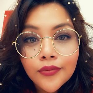 Meet your Posher, Francisca liz